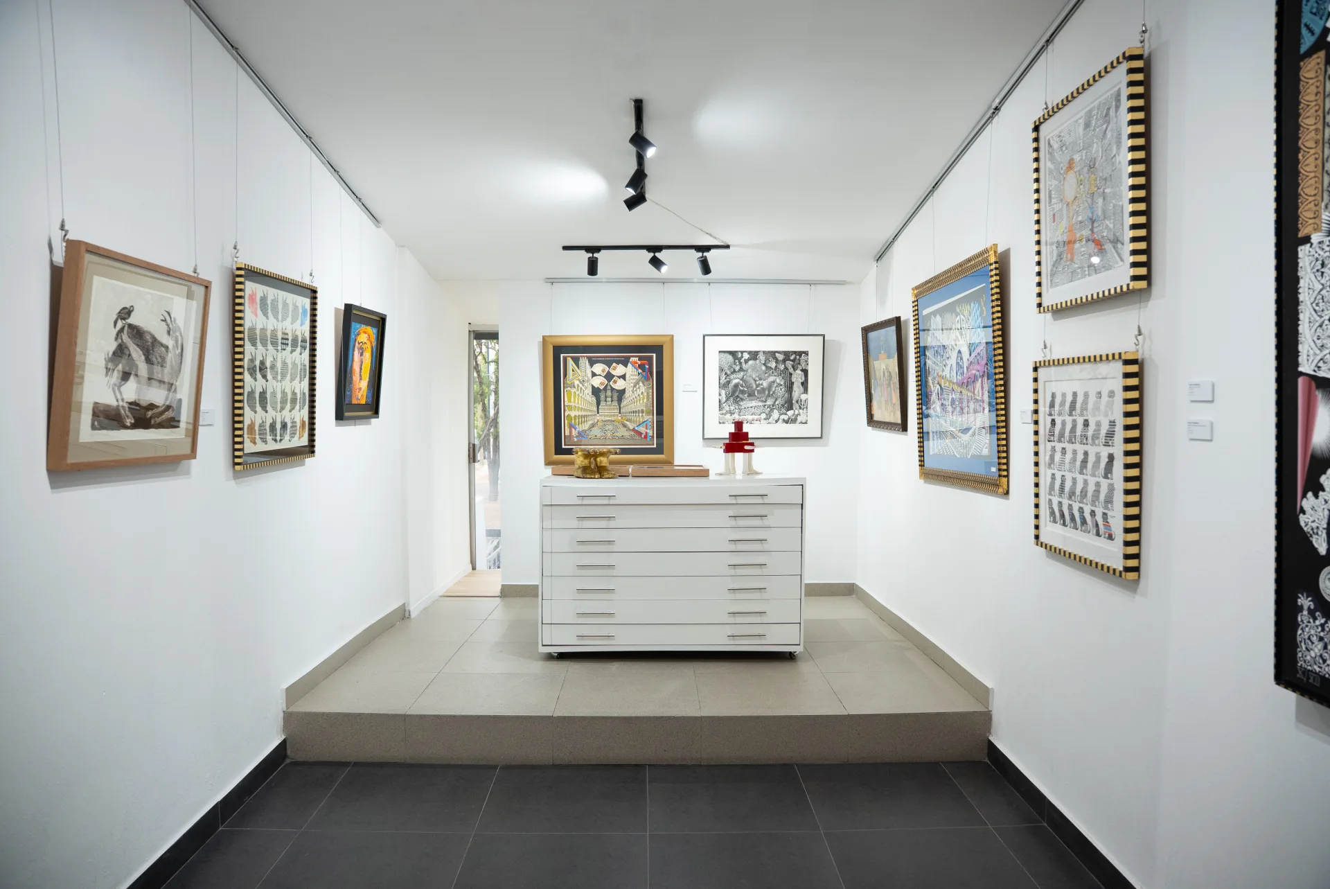 G2 Gallery Interior
