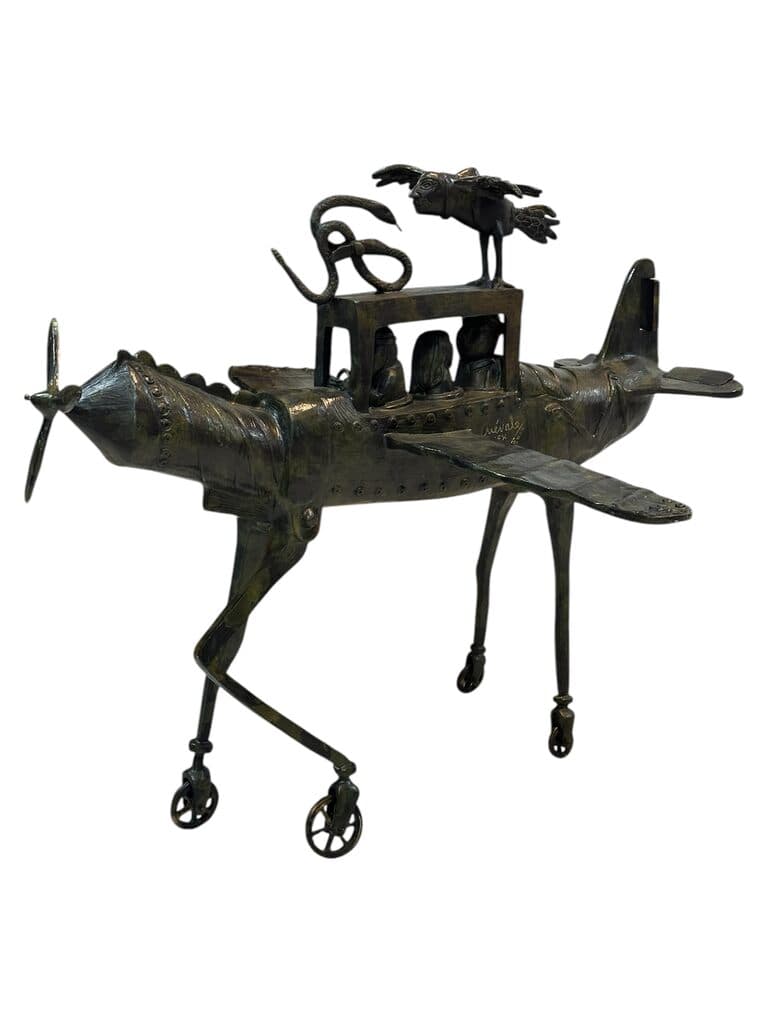 Avioneta by Javier Arevalo - Bronze, 2019